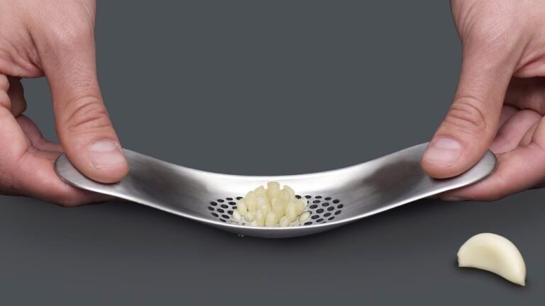 How to Use Garlic Rocker: Effortless Tips for Perfect Garlic Every Time