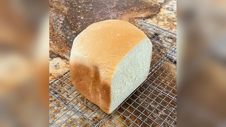 Best White Bread Recipe for Bread Machine: Fluffy & Easy Steps