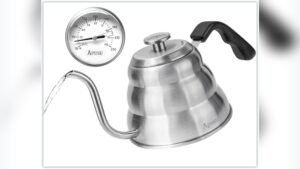 Is a Stovetop Or Electric Kettle Better? Pros, Cons & Verdict