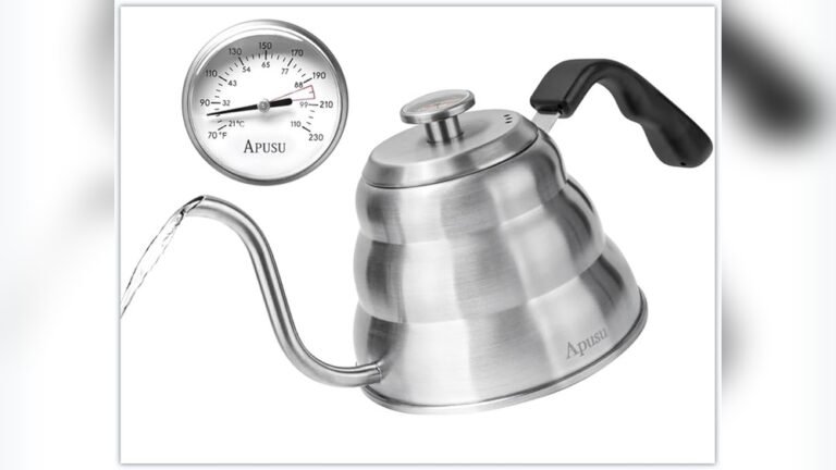 Is a Stovetop Or Electric Kettle Better? Pros, Cons & Verdict